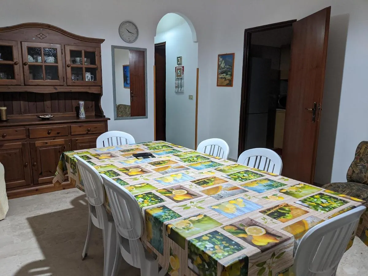 La casa di Adele Villa Alcamo 0*,